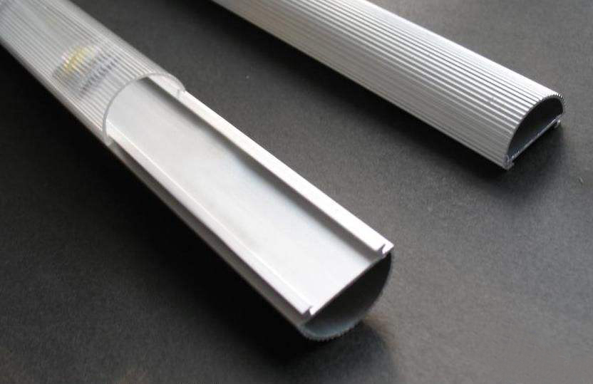 材質6063燈管散熱器鋁合金型材